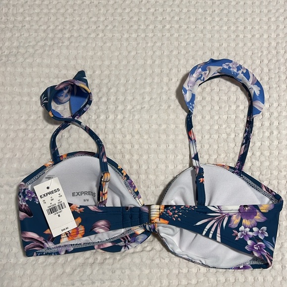 Express floral bikini top NWT - Picture 2 of 5